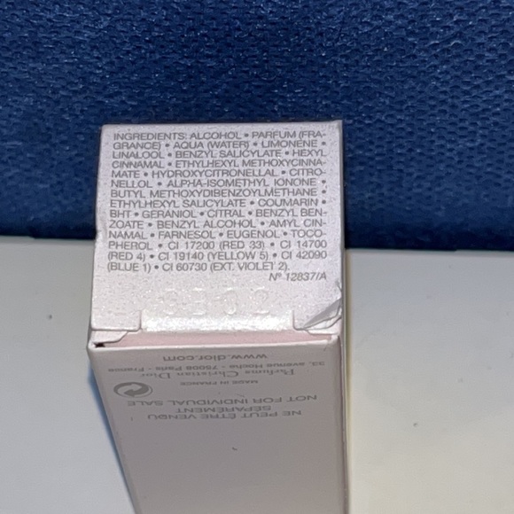 DIOR joy travel sized perfume. New 5 ml bottle, new in box - Picture 8 of 8